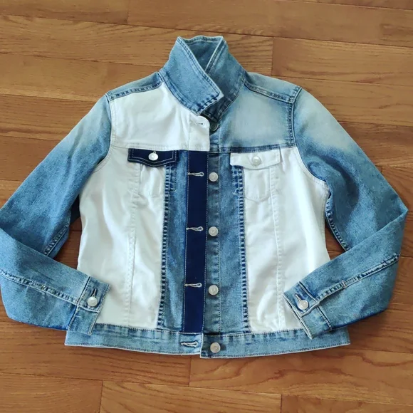 Girls jean jacket - Picture 2 of 3